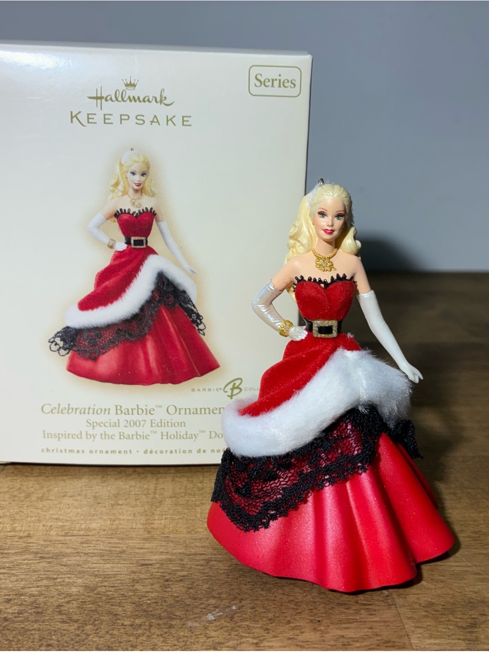 Hallmark Keepsake Barbie Christmas Holiday Hanging Ornament 2007 5in QX2359